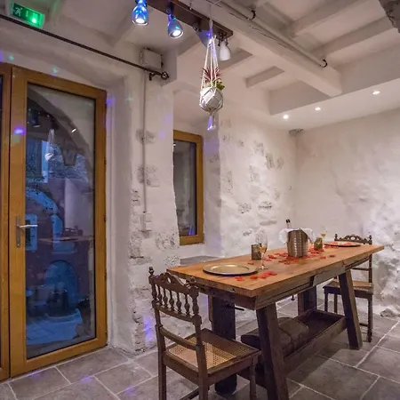 Bed & Breakfast La Bomboniere & 3*